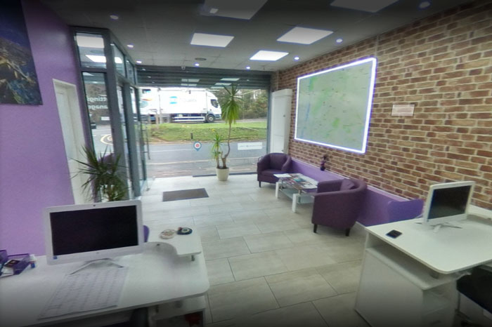 estate agents loughton interior 2